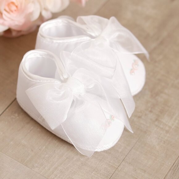 RESERVED:  White Crib Shoe with Pearl and Floral Bullion Embroidery SIZE 3 - Picture 4 of 4